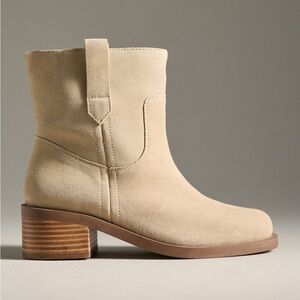 Seychelles Beige Suede Ankle Booties